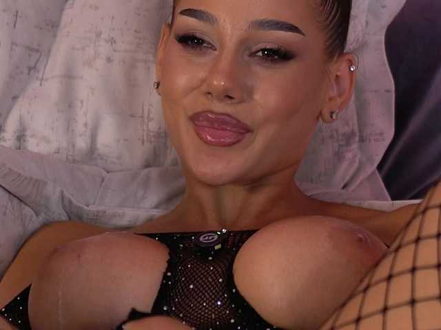 Sex chat gratuit in direct cu NinnaVoss pe BongaCams