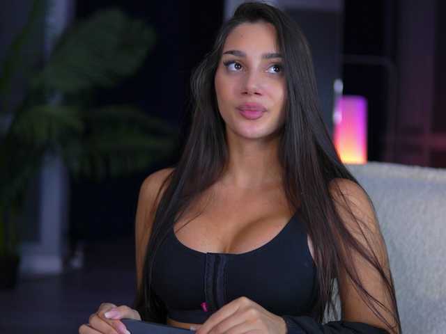 Sex chat gratuit in direct cu NinnaVoss pe BongaCams
