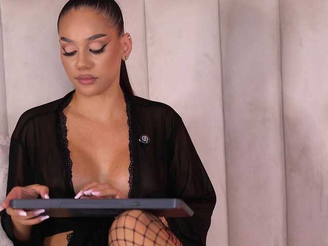 NinnaVoss live cam on BongaCams