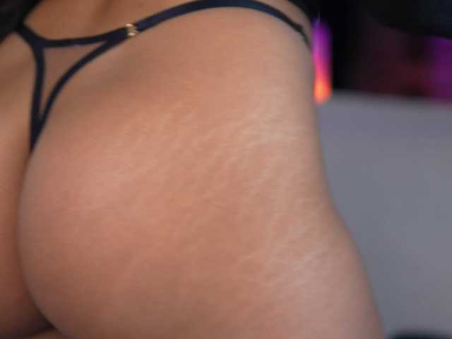 NinnaVoss live cam