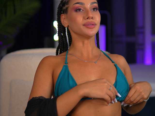 Sex chat gratuit in direct cu NinnaVoss pe BongaCams