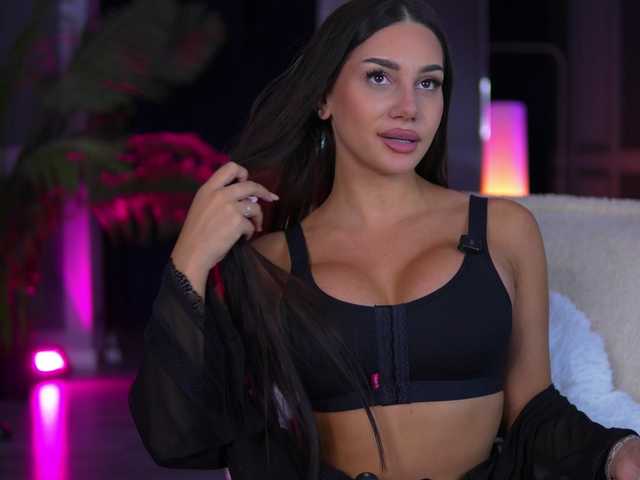 Sex chat gratuit in direct cu NinnaVoss pe BongaCams