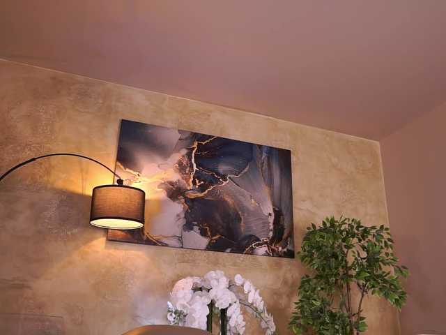 NinnaVoss's BongaCams show and profile