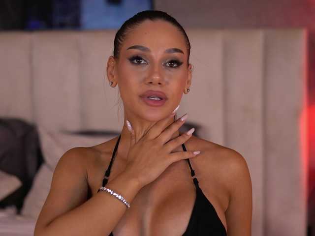 NinnaVoss live cam on BongaCams