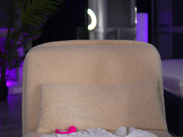 NinnaVoss live cam on BongaCams