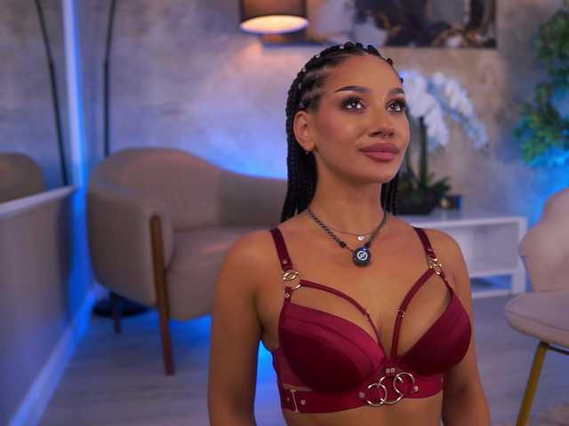 NinnaVoss live cam on BongaCams
