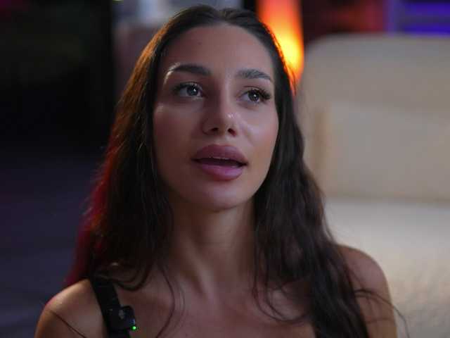 Sex chat gratuit in direct cu NinnaVoss pe BongaCams