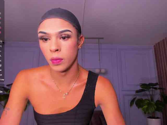 keytiinthomson Live Webcam on BongaCams