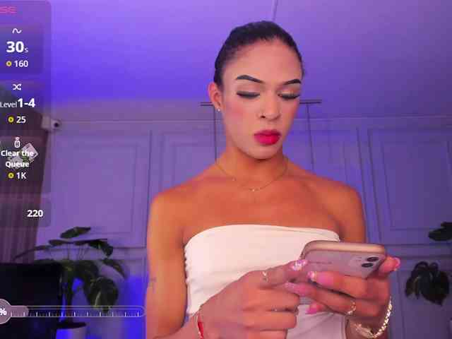 keytiinthomson Live Webcam on BongaCams