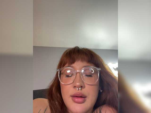 littlewetgirl