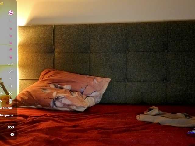 littlewetgirl live sex