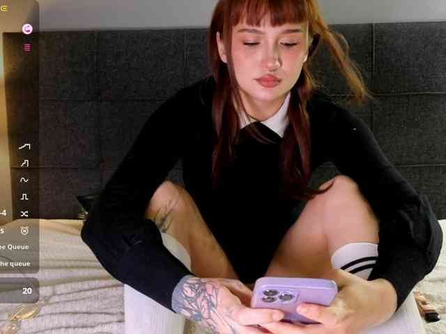 littlewetgirl webcam