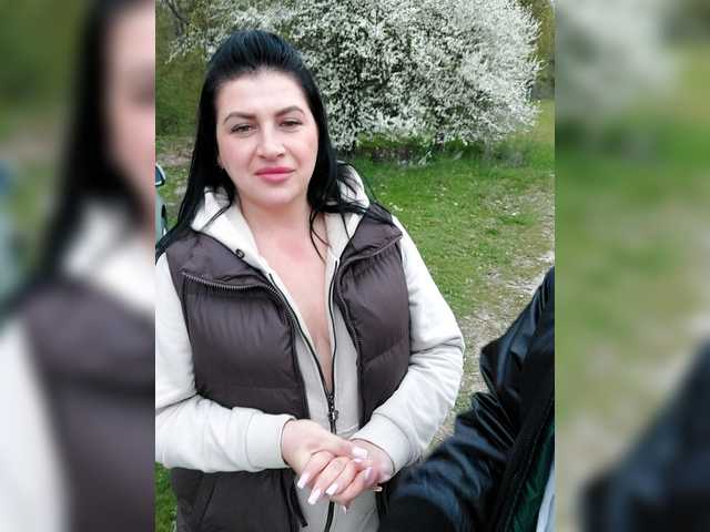 Lubovniki's BongaCams show and profile