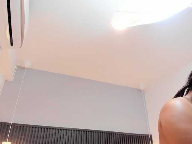 Tiana-Moon live cam on BongaCams