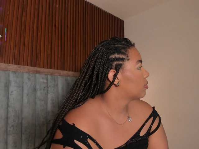 Tiana-Moon live cam on BongaCams