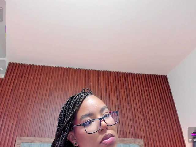 Tiana-Moon live cam on BongaCams