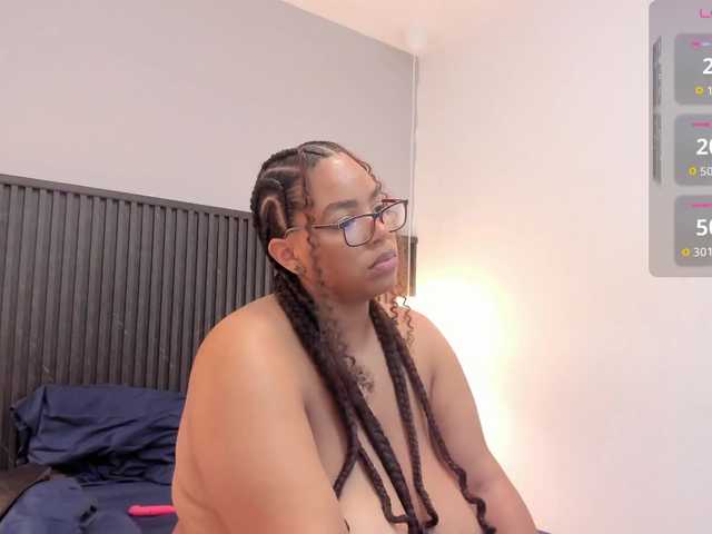 Tiana-Moon live cam on BongaCams