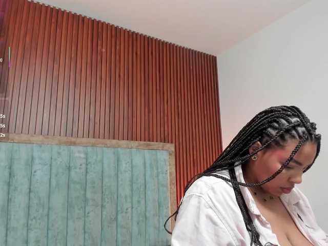 Tiana-Moon live cam on BongaCams