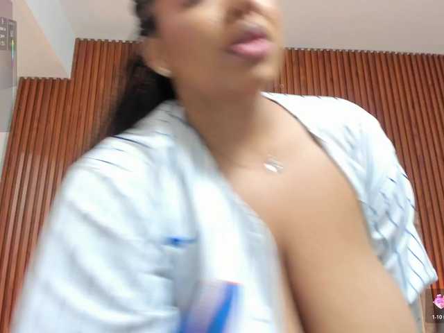 Tiana-Moon live cam on BongaCams
