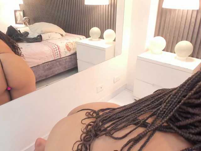 Tiana-Moon live cam on BongaCams