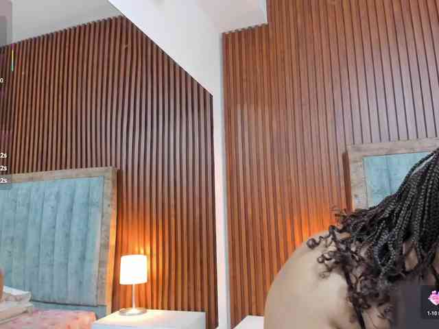 Tiana-Moon webcam