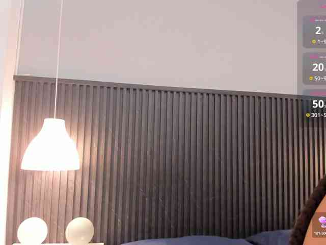 Tiana-Moon webcam