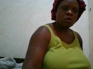 bigboobies2