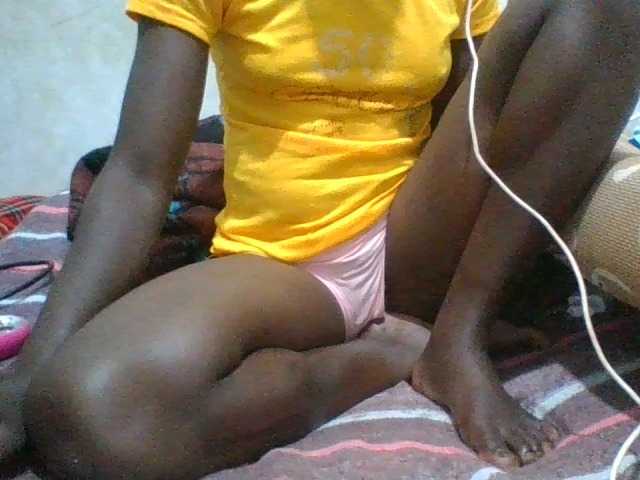 bigboobies2 live cam on BongaCams