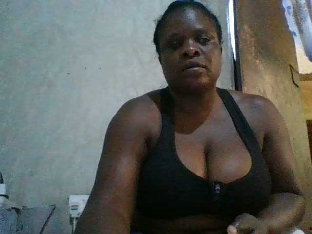 bigboobies2