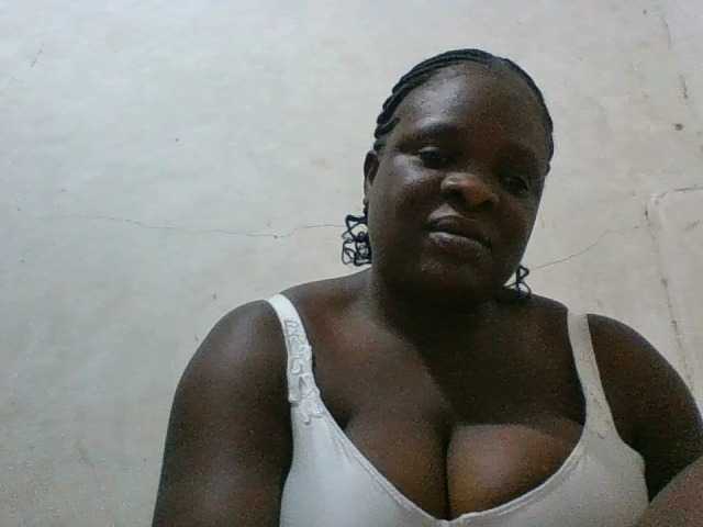 bigboobies2