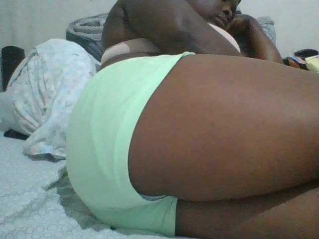 bigboobies2 live cam on BongaCams