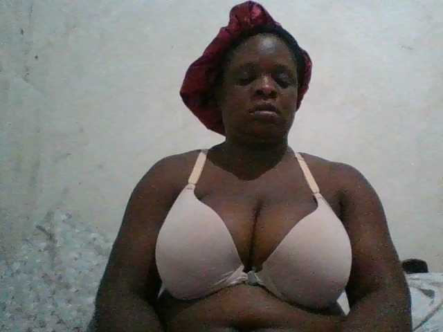 bigboobies2, live now on BongaCams