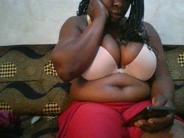 bigboobies2