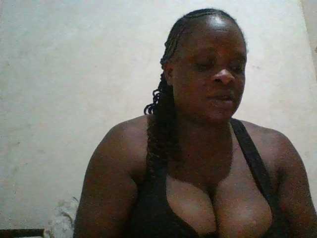 bigboobies2