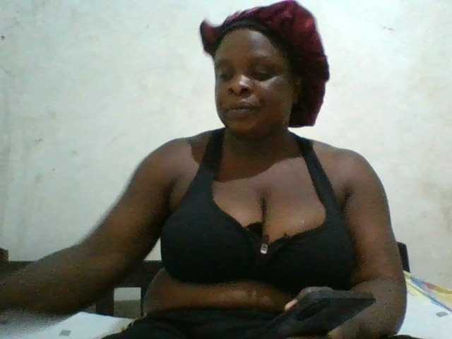 bigboobies2