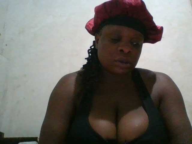 bigboobies2