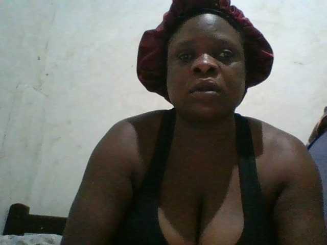 bigboobies2