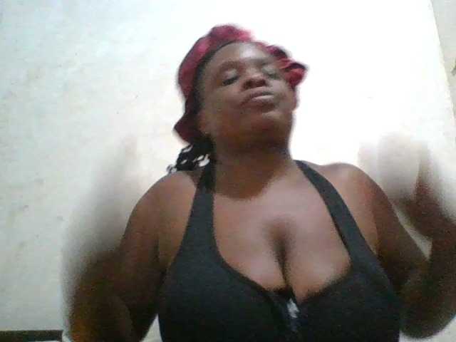 bigboobies2