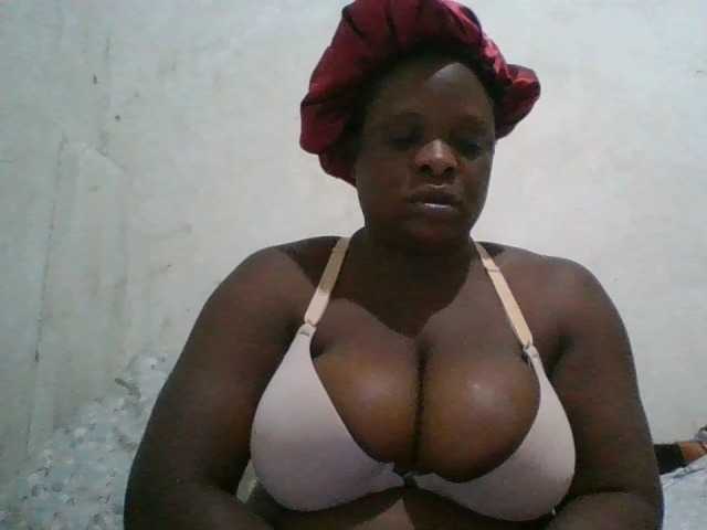 bigboobies2, live now on BongaCams