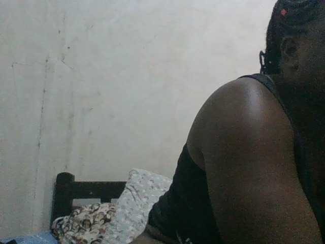 bigboobies2 live cam on BongaCams
