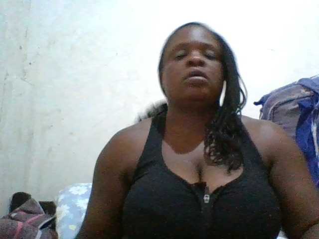 bigboobies2