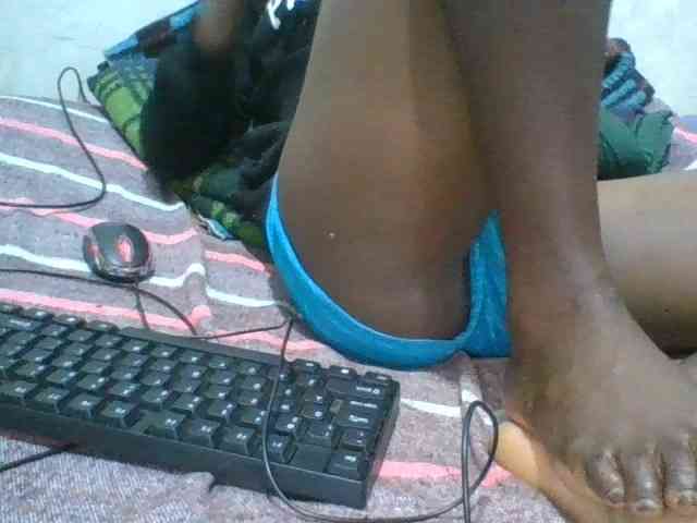 bigboobies2 webcam