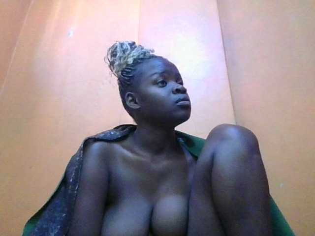 Hope-terry, 24 y/o - Live Cam on BongaCams