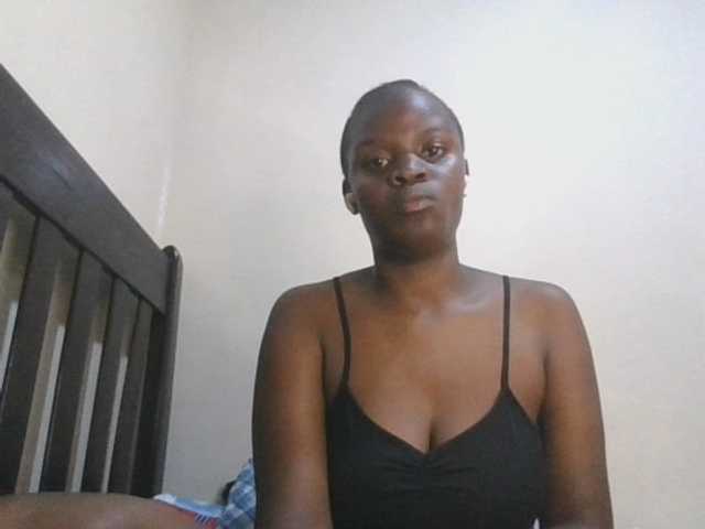 hope-terry webcam bongacams model stream image