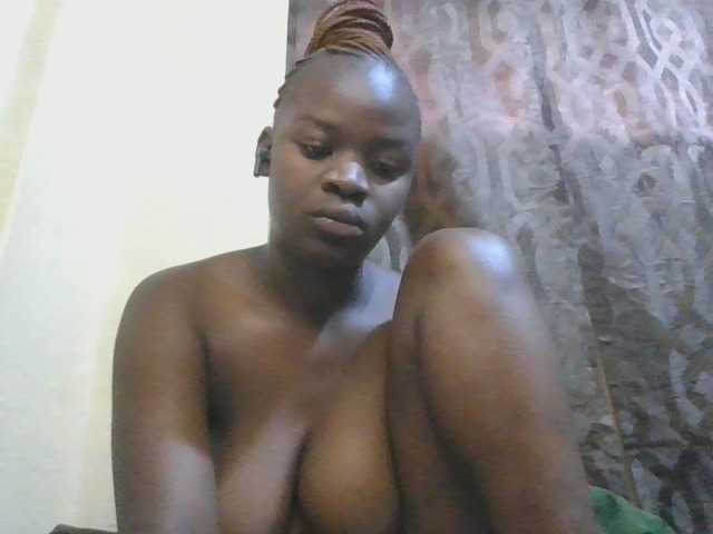 Hope-terry, 24 y/o - Live Cam on BongaCams