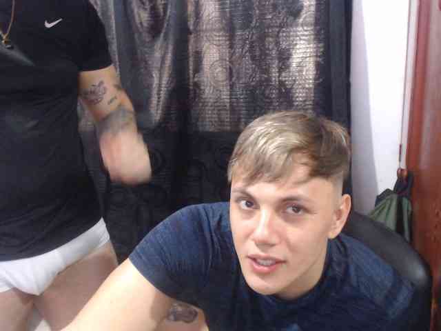 shamiryenrique Sex Cam Show
