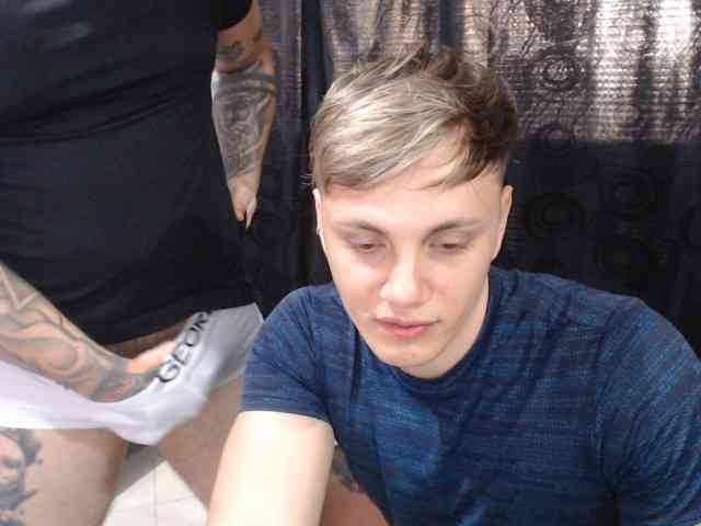 shamiryenrique Sex Cam Show