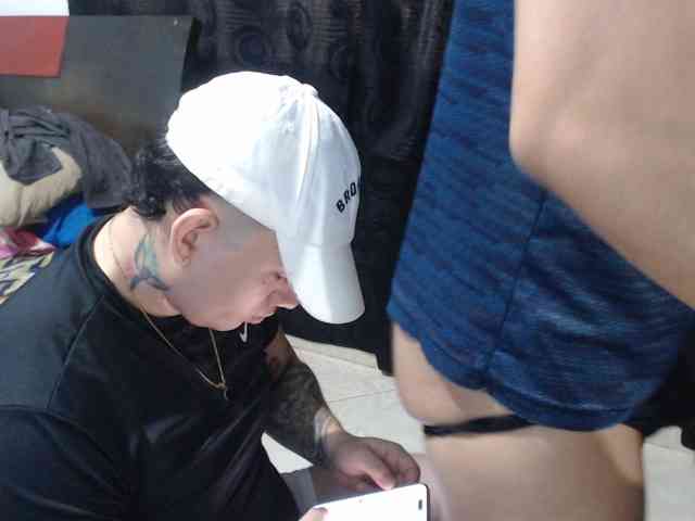 shamiryenrique Live Webcam on BongaCams