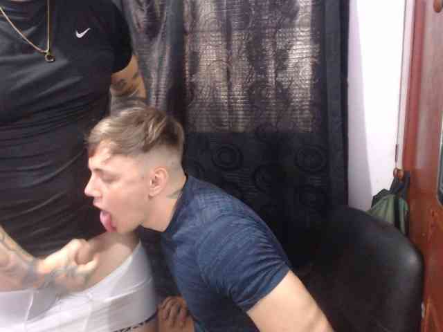 shamiryenrique Sex Cam Show