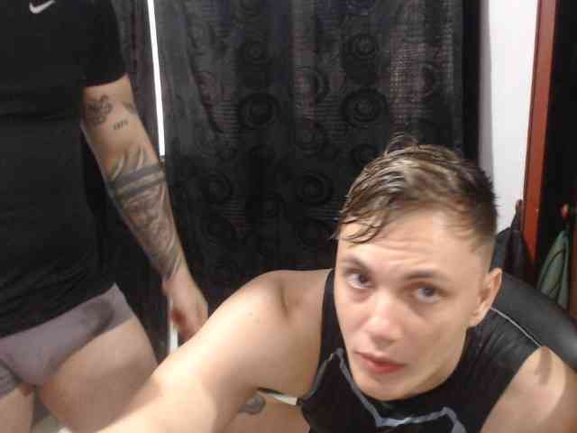 shamiryenrique Sex Cam Show